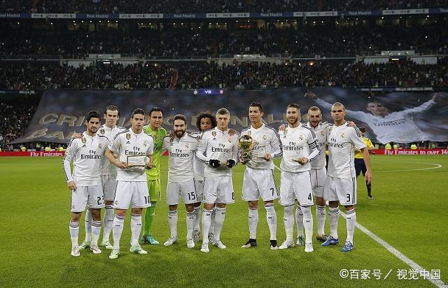 英超战报：利物浦2-1战胜曼联,（英超速递：利物浦2比1力克曼联）