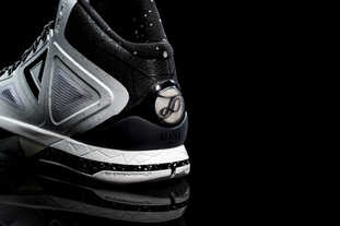 塔帅：热苏斯和哲凯能带来不同价值，马杜埃凯和萨卡特点互补（塔帅：热苏斯与哲凯各具价值，马杜埃凯与萨卡互为补充）