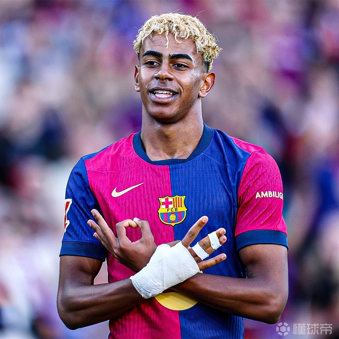 高清：英超曼联1-1西汉姆 红魔攻击线哑火（高清：英超曼联1-1战平西汉姆 红魔锋线乏力）