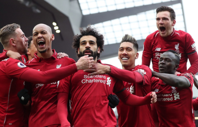 国际米兰vs利物浦全场数据：射门数6-8，控球率五五开（国际米兰对利物浦全场统计：射门6比8，控球势均力敌）